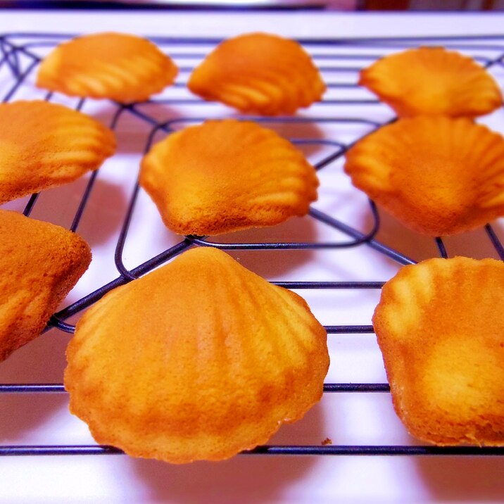 フランス産ブレスのバターを使ったマドレーヌ レシピ 作り方 By 楽天出店店舗 お肉屋さんのお惣菜 Meat Gen 楽天レシピ